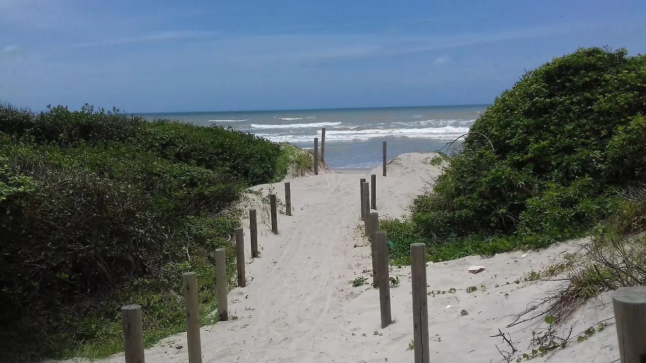 Bed & Breakfast Pousada Cama & Cafe Navegantes